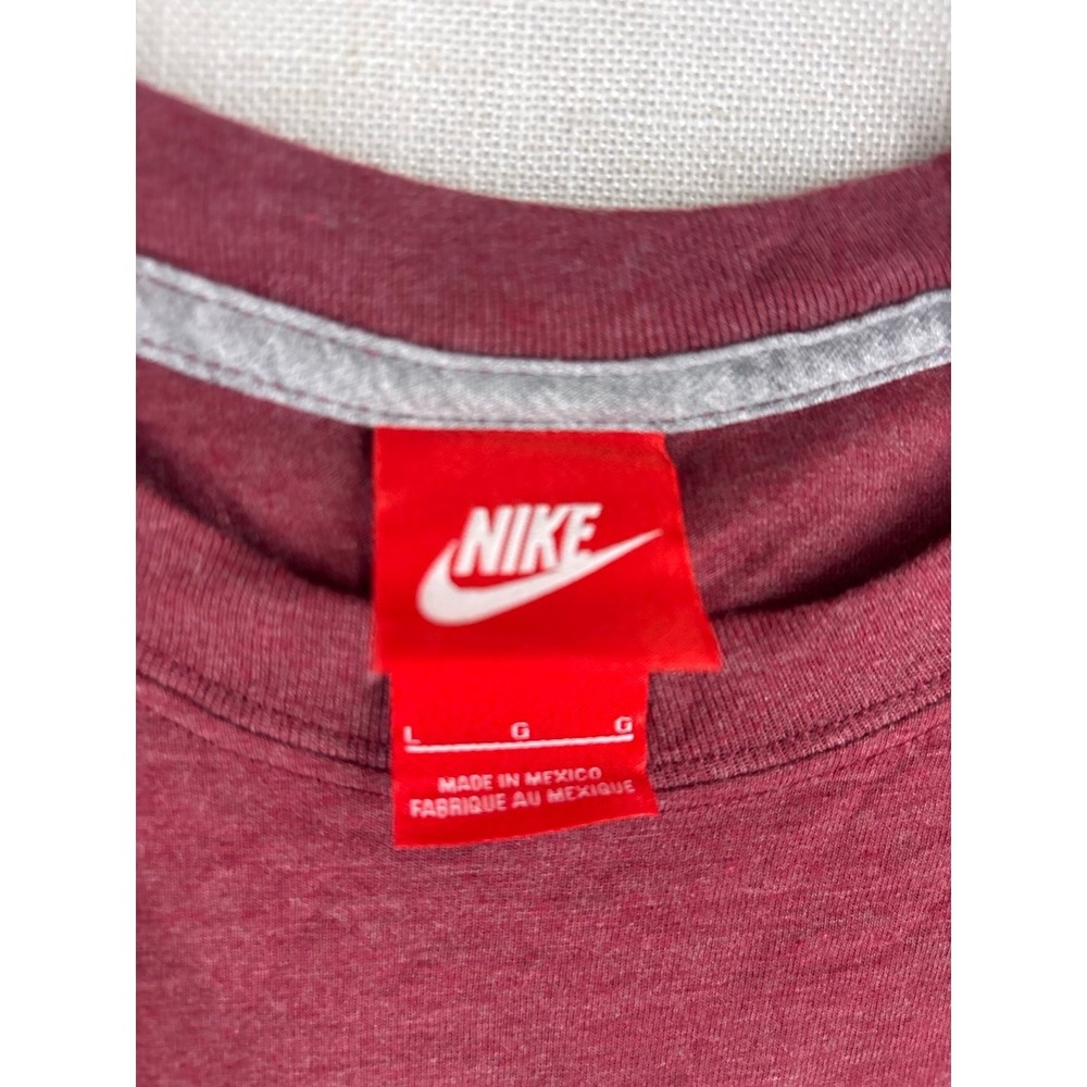 ‎Nike - Picture 3 of 10